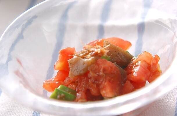 トマトとオクラのサラダ