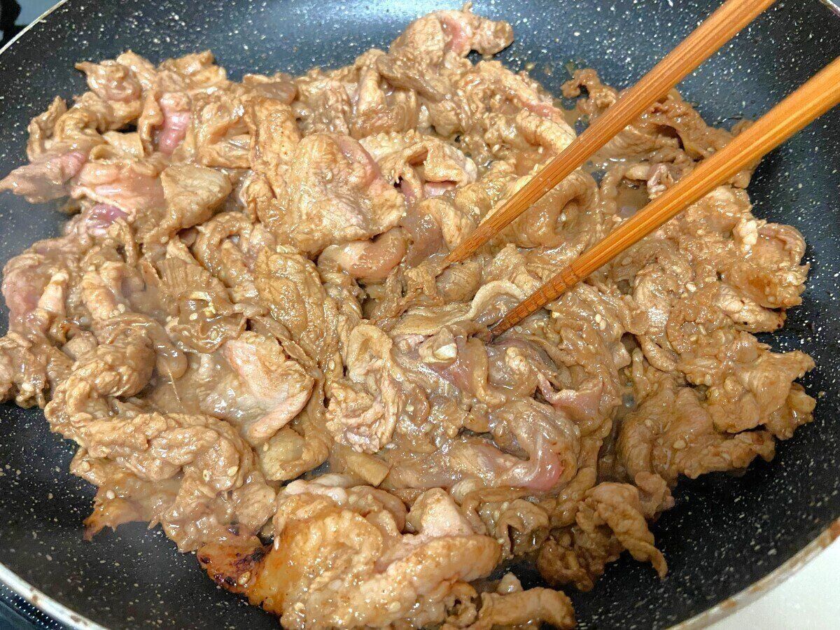 フライパンで焼くだけ