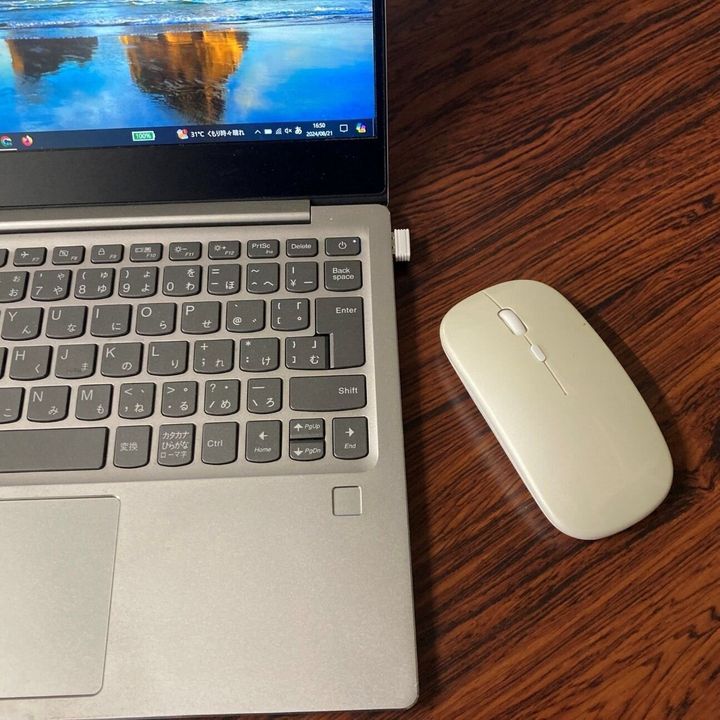 【ダイソー】こんな商品が770円ってスゴッ!ヤスッ!「ワイヤレス静音マウス」が高性能すぎ