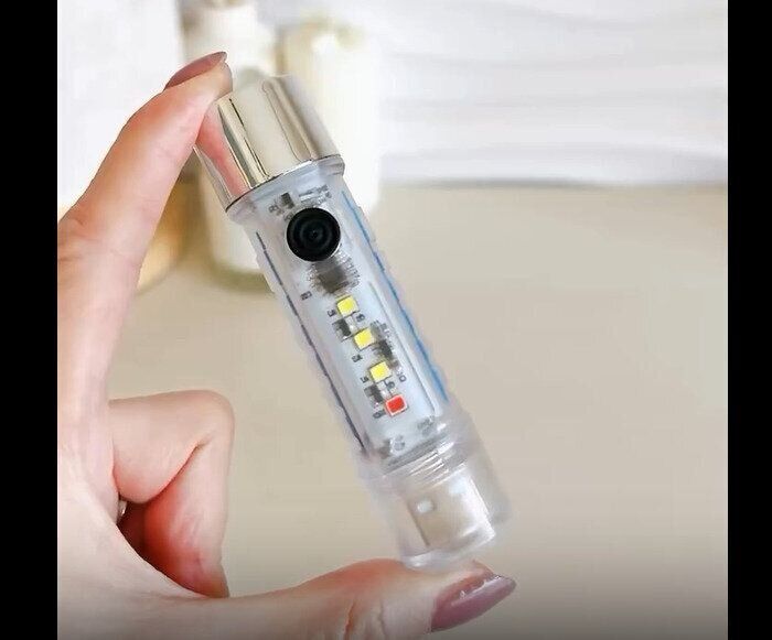 【ダイソー】見た目タイムカプセル！充電式LEDスケルトンライト