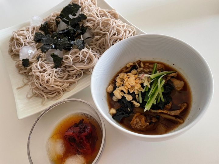 そうめん そばアレンジレシピ 暑い日も食欲そそる 豚バラ南蛮つけ麺 サンキュ そうめん そばアレンジレシピ 暑い日も食欲そそる 豚バラ南蛮つけ麺 サンキュ