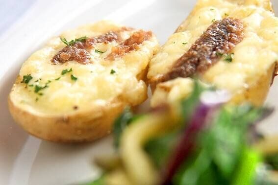 ジャガイモのチーズ焼き