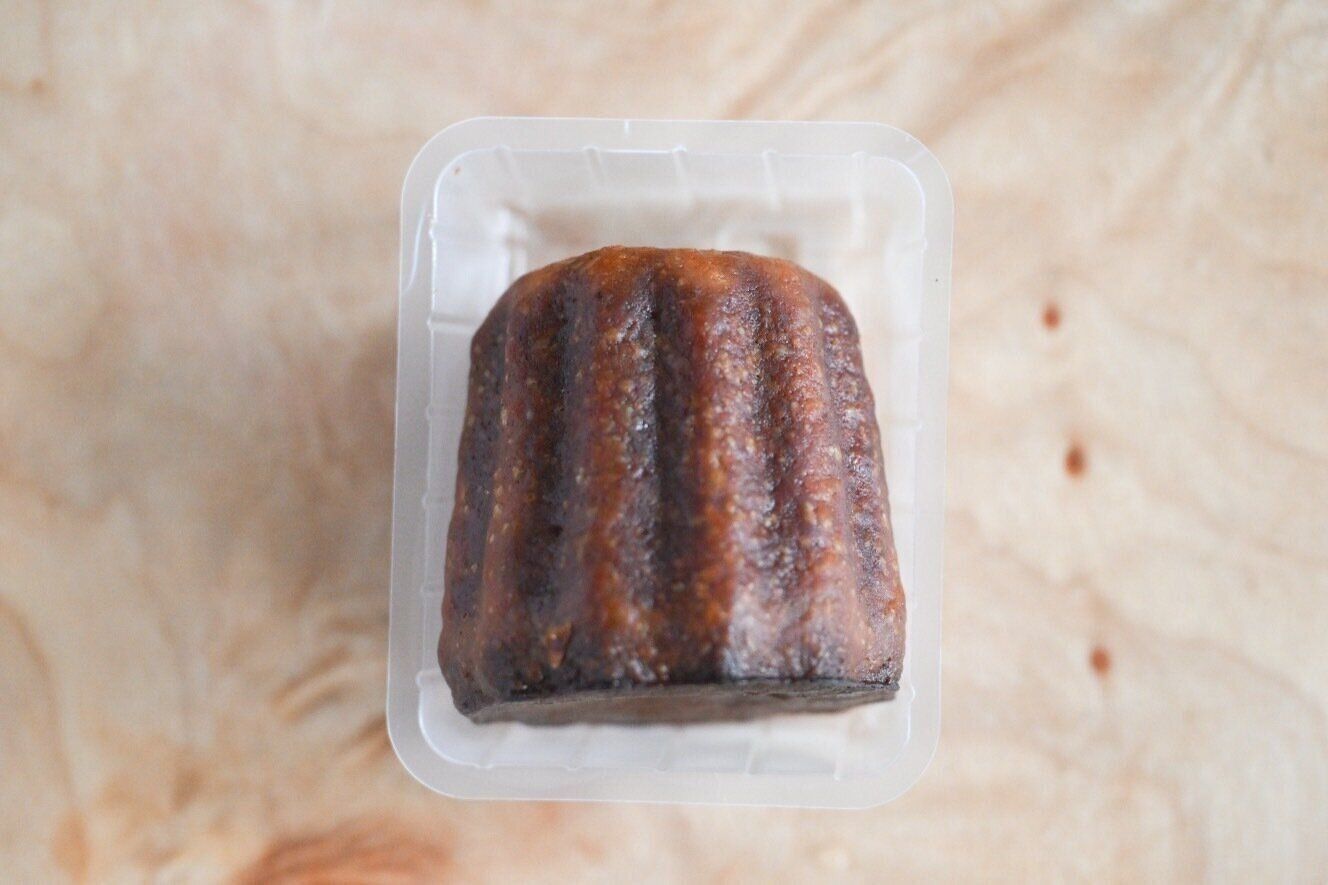 セリ・エキスキーズ　オレンジカヌレの中身