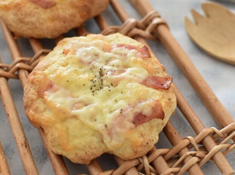 ベーコンチーズパン