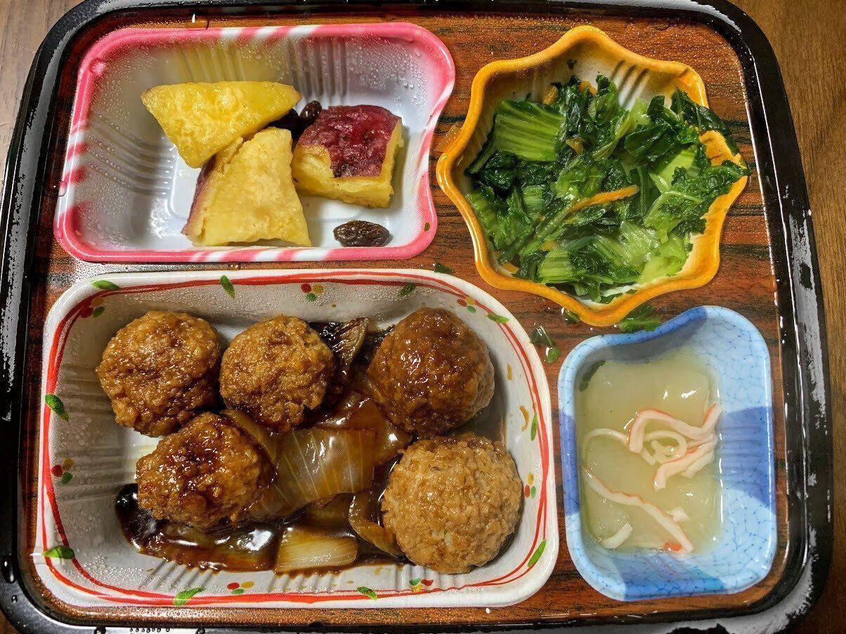 ベルーナグルメ　肉団子の炭火風セット