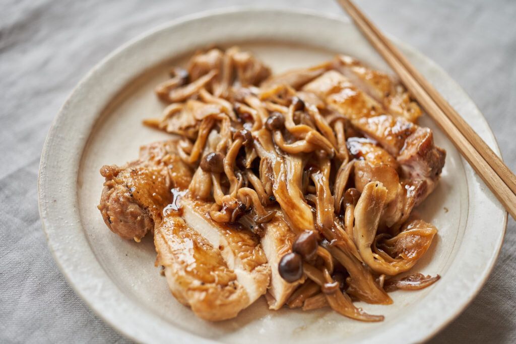 照り焼きチキン たっぷりきのこソース