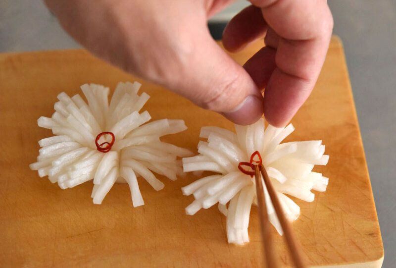 菊花かぶらの甘酢漬け