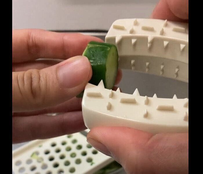 【3COINS】これ最高！野菜つかみホルダー