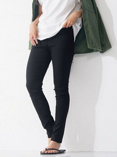 40代におすすめの黒スキニーコーデ13選 1年中使えるアイテムを楽しもう サンキュ