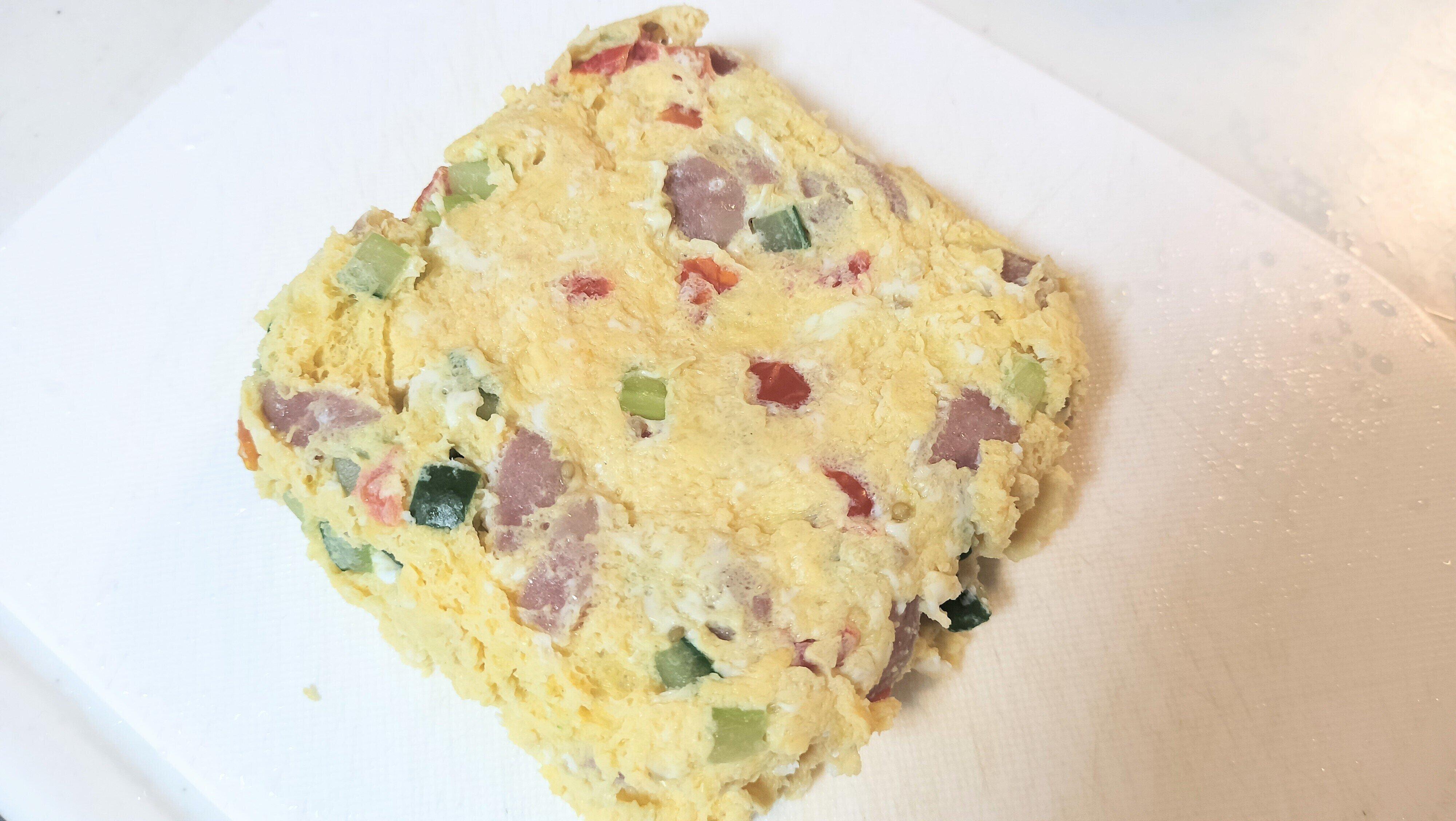 形を整えてカットする