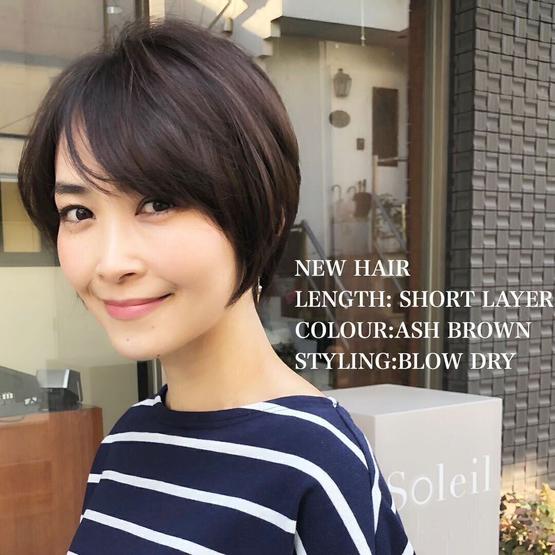 40代女性に似合うふんわりショートヘアスタイル！すっきりショートでクールな大人女子に