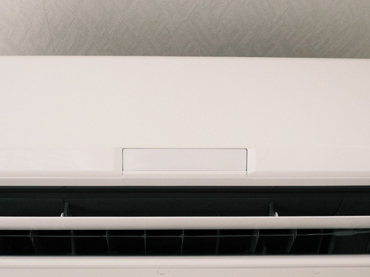 空気を置き換えるエアコンのイメージ