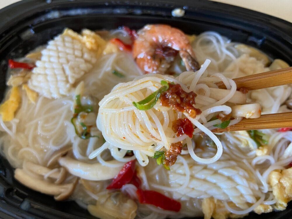 ホワイトビーフンの麺