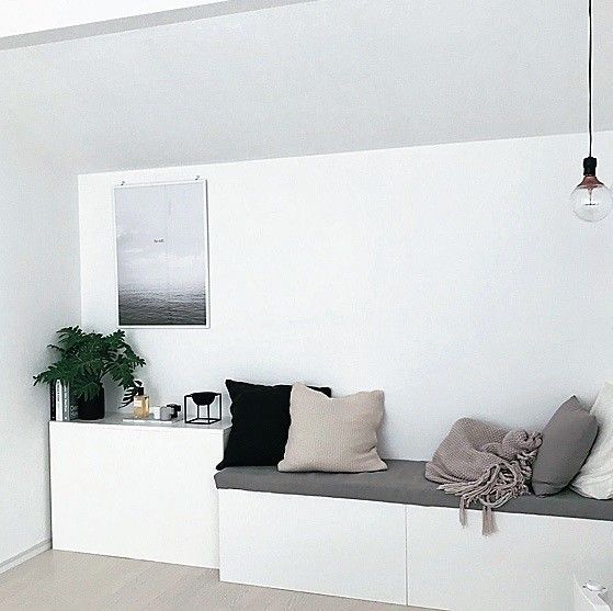 シンプル派に人気！「モノトーン・インテリア」の達人テクを大公開