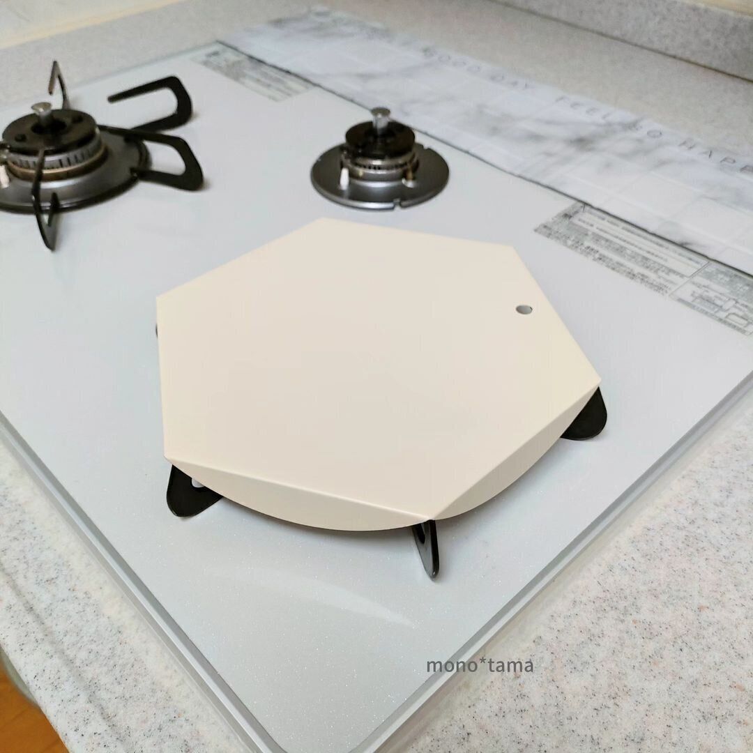 【3COINS】ちょい置きに便利！五徳カバー