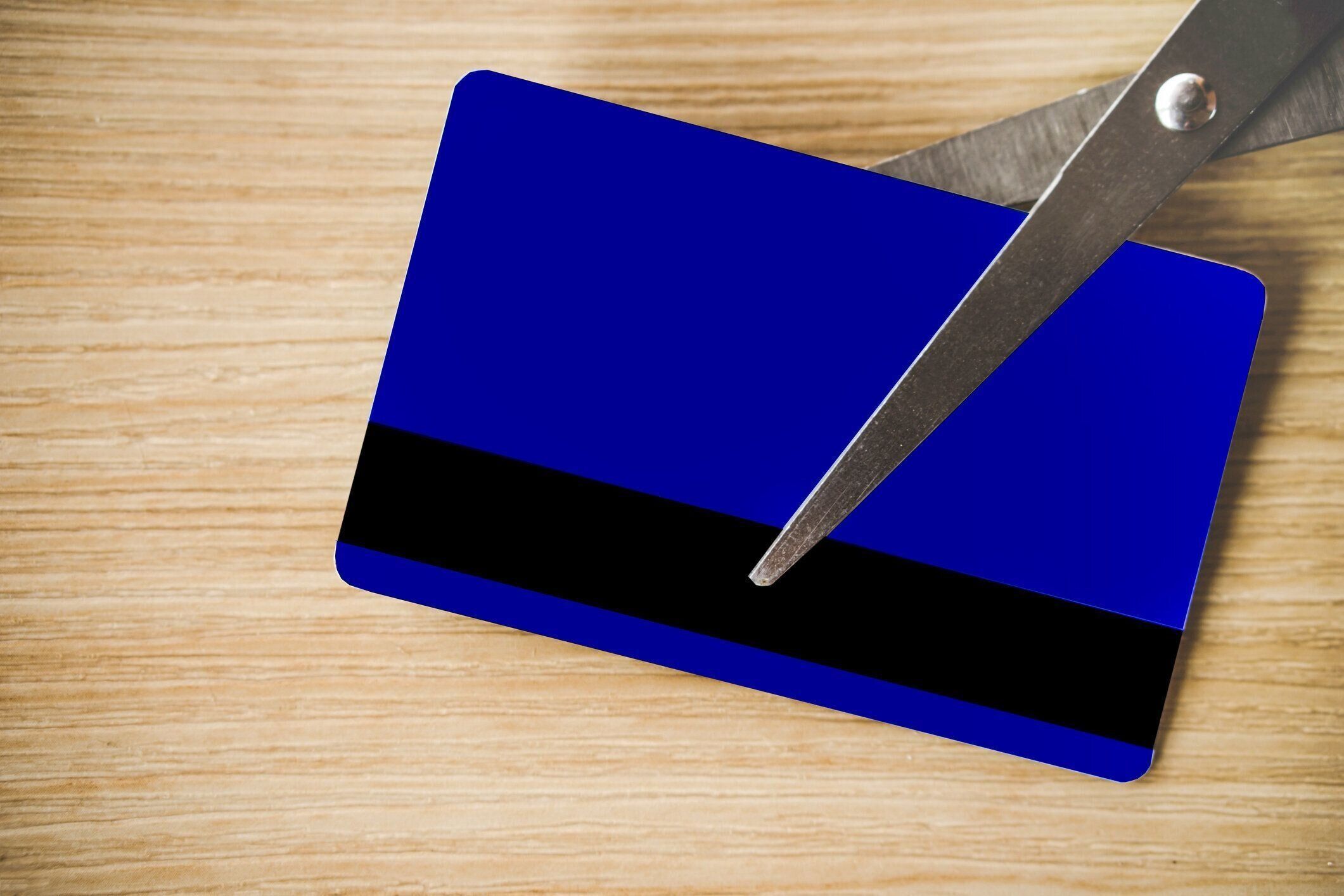 はさみカット クレジット カードで自由な負債概念