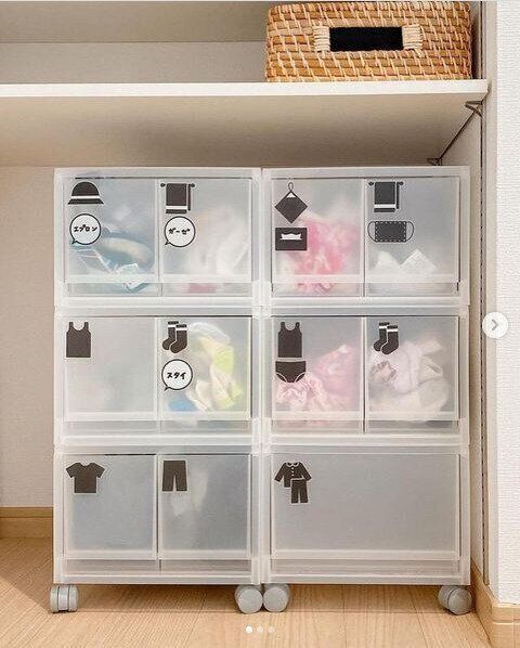 無印のポリプロピレンケースでキッズの身支度コーナーに