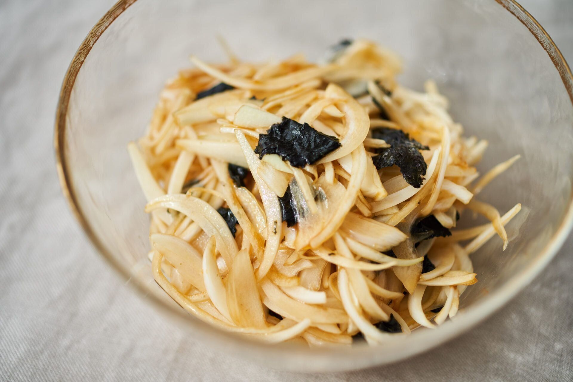 新玉ねぎの無限サラダ