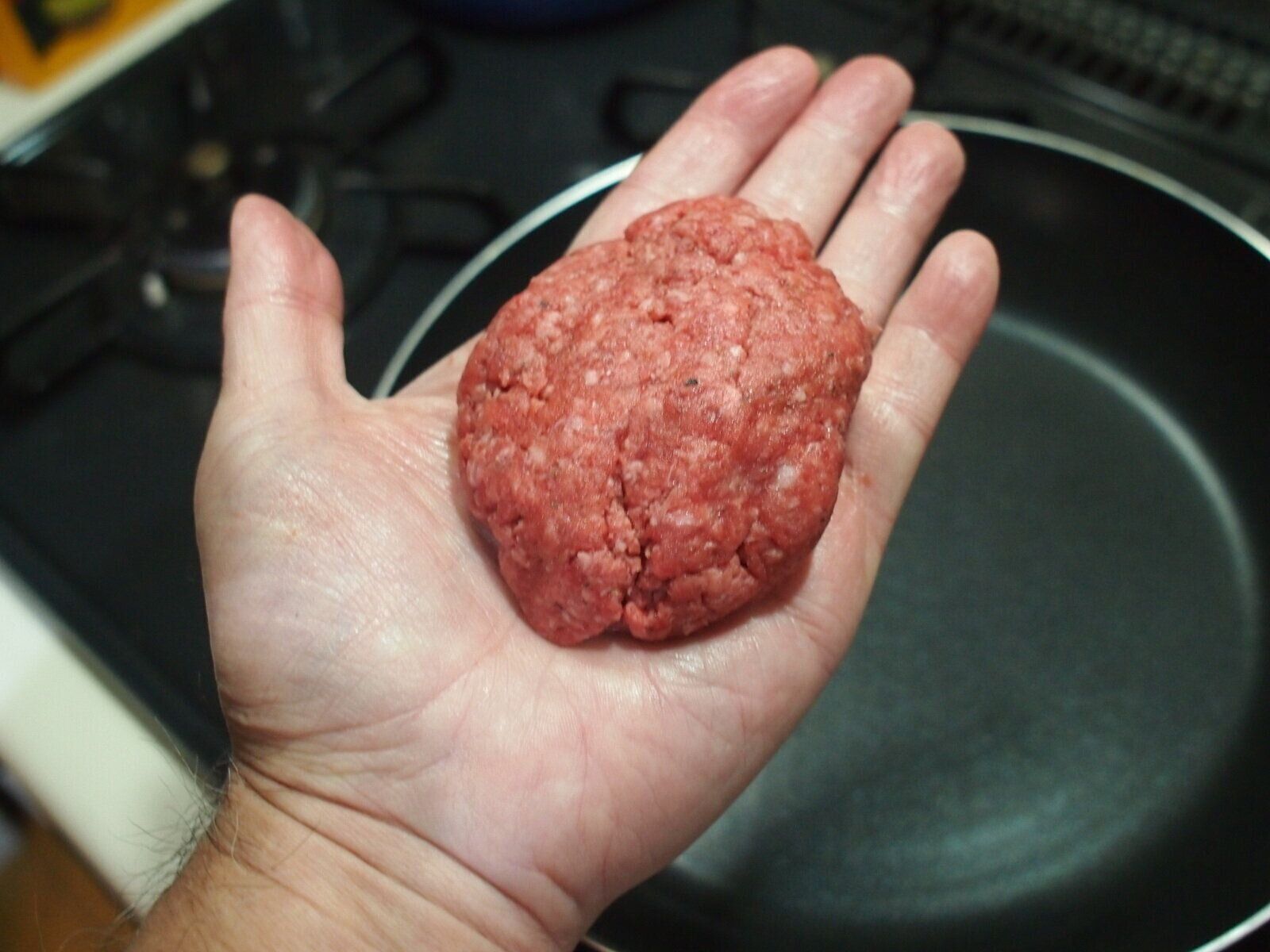 乾燥機なしでタオルがふわふわに!?すぐに役立つ家事の裏ワザ 5選