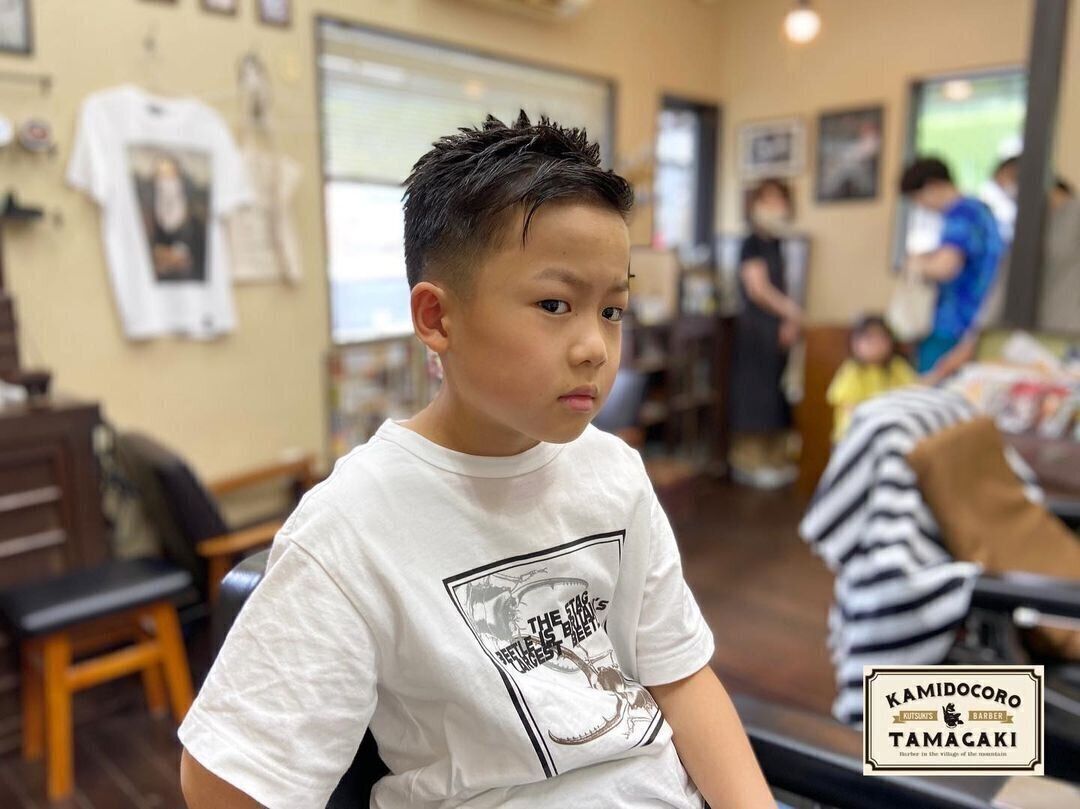 おしゃれ小学生男子の髪型・ヘアカタログ！刈り上げベリーショートで男らしく！