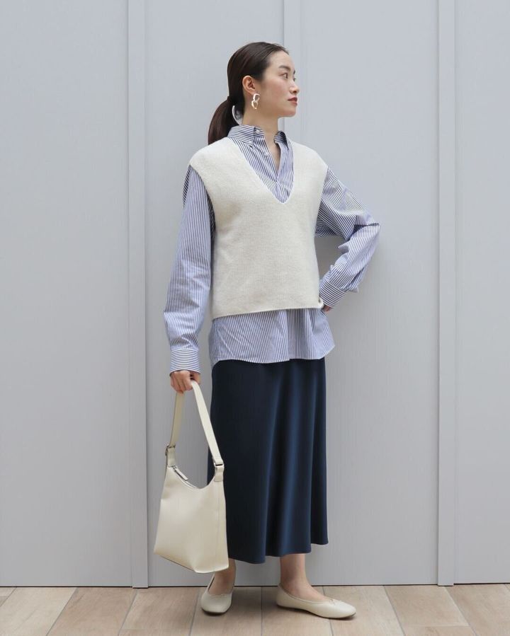 【ユニクロ】秋一番に狙ったオシャレさん多数!新作ベストをチェック
