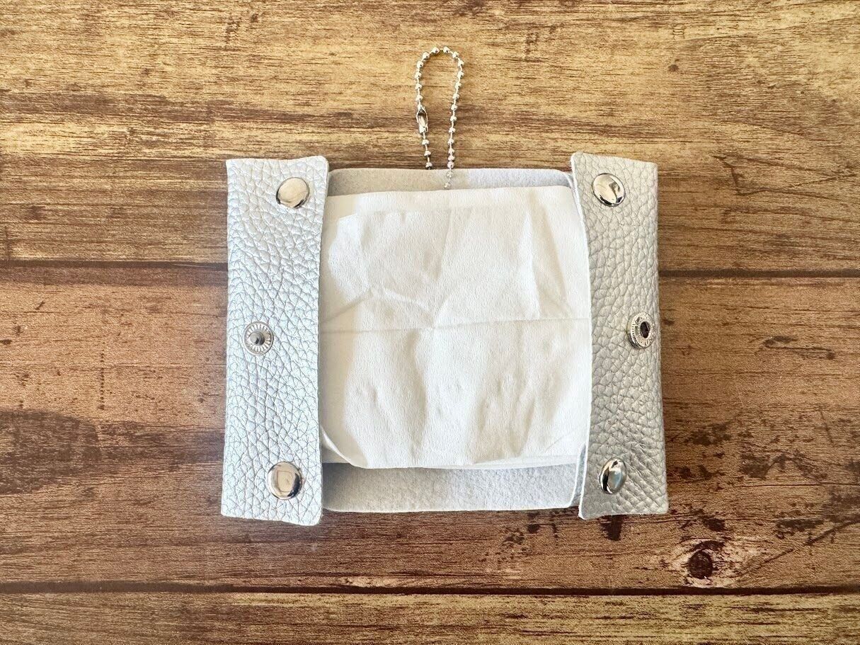 ポケットティッシュをコンパクトにできるケース