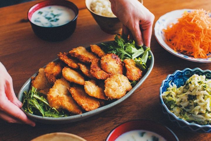 週5000円の献立 料理テクを子ども3人のワーママが伝授 少ない食材使いまわしで満腹 サンキュ 週5000円の献立 料理テクを子ども3人のワーママが伝授 少ない食材使いまわしで満腹 サンキュ