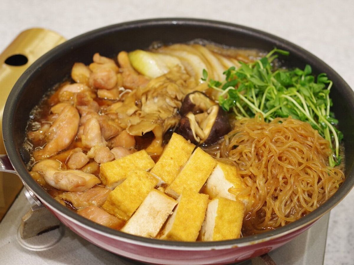 豚肉でも鶏肉でも!もっと自由な「すき焼きアレンジ」で気楽な“週末ごちそう鍋”を