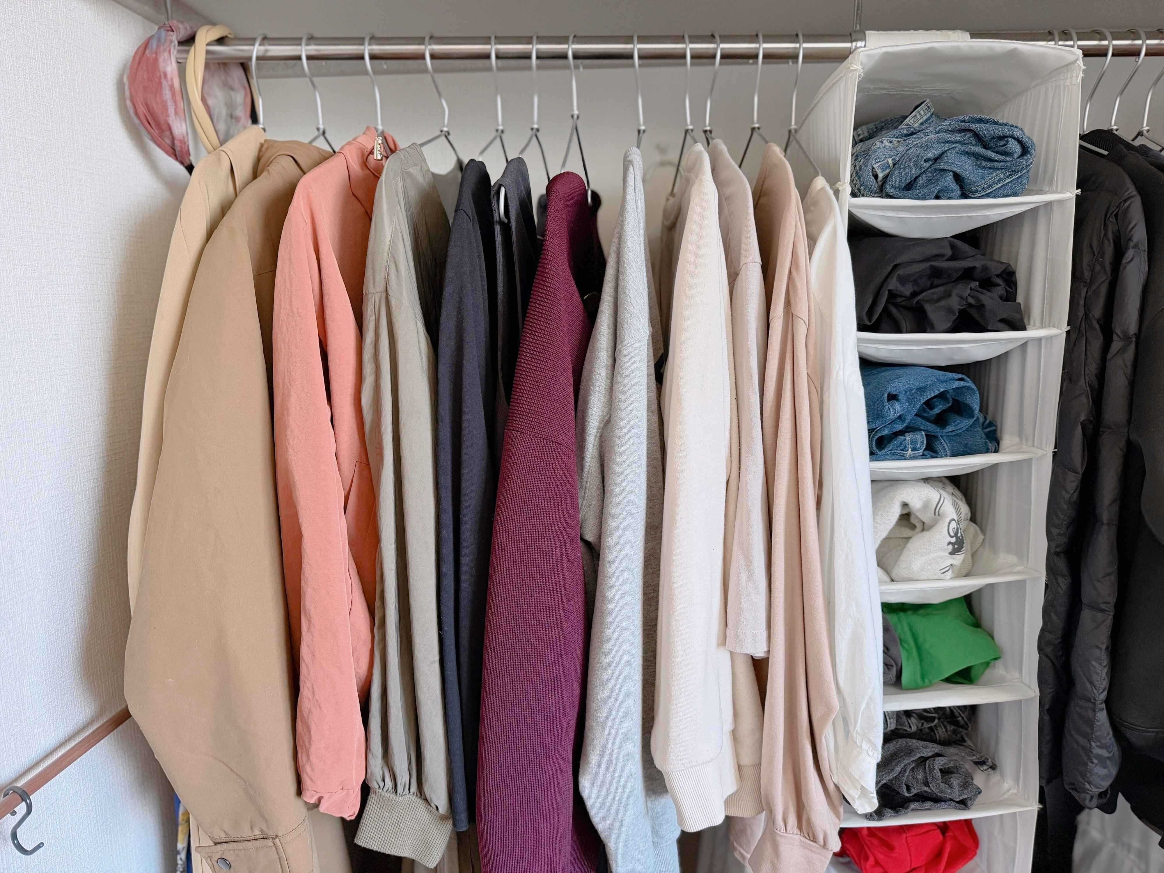 洋服を数えるだけで自然と整う！