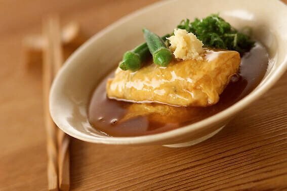 湯葉包み揚げあんかけで