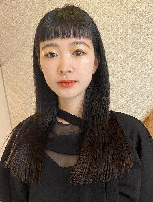 艶サラ！大人の黒髪ストレートヘア