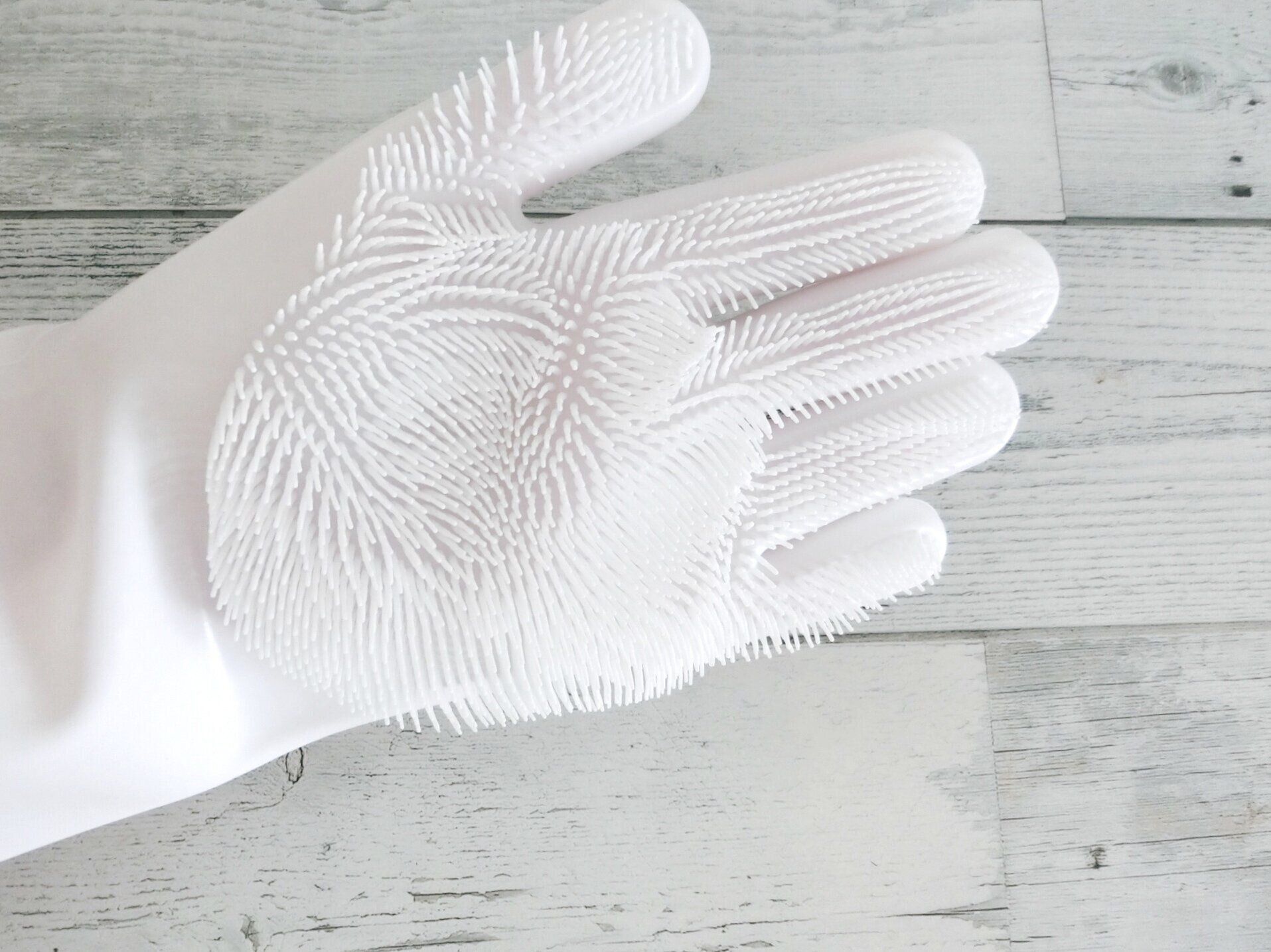 3coins 忙しい主婦がオススメする優秀家事アイテム シリコン製手袋 がすごい サンキュ