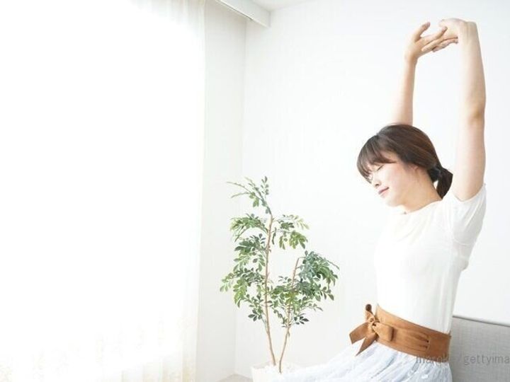 正座するだけ 足のむくみを解消する超簡単な筋膜リリース サンキュ 正座するだけ 足のむくみを解消する超簡単な筋膜リリース サンキュ