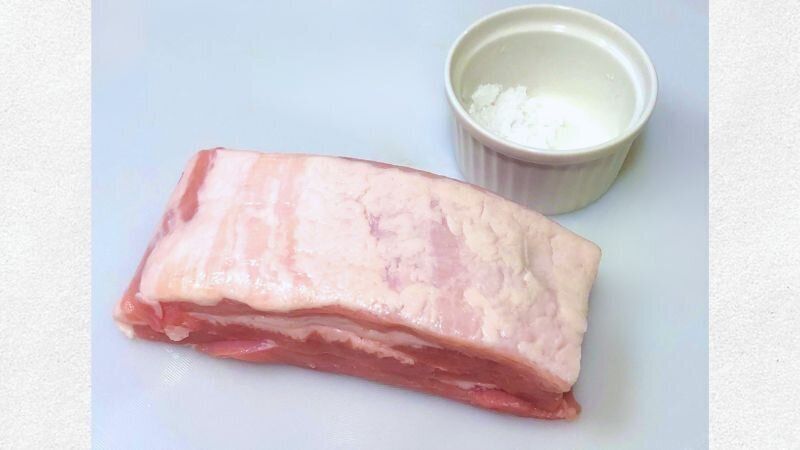 豚バラ肉と塩