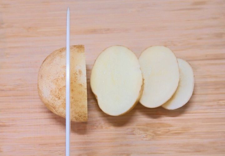 旬のおいしさを味わって 新じゃがのジャーマンポテト のつくり方 サンキュ 旬のおいしさを味わって 新じゃがのジャーマンポテト のつくり方 サンキュ