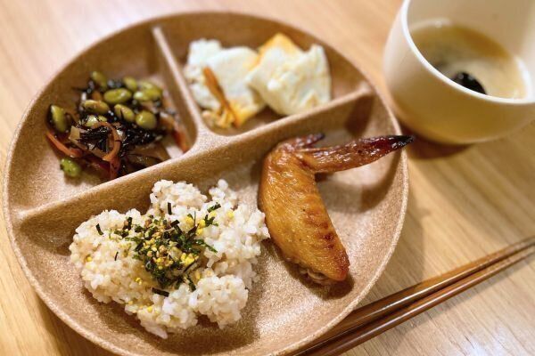 仕切り付きプレートを活用した盛り付け例