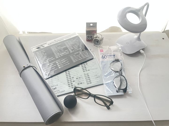 ダイソー これも100均で買えるの 330円でも買いたいデスク周りで活躍するダイソーグッズ サンキュ ダイソー これも100均で買えるの 330円でも買いたいデスク周りで活躍するダイソーグッズ サンキュ