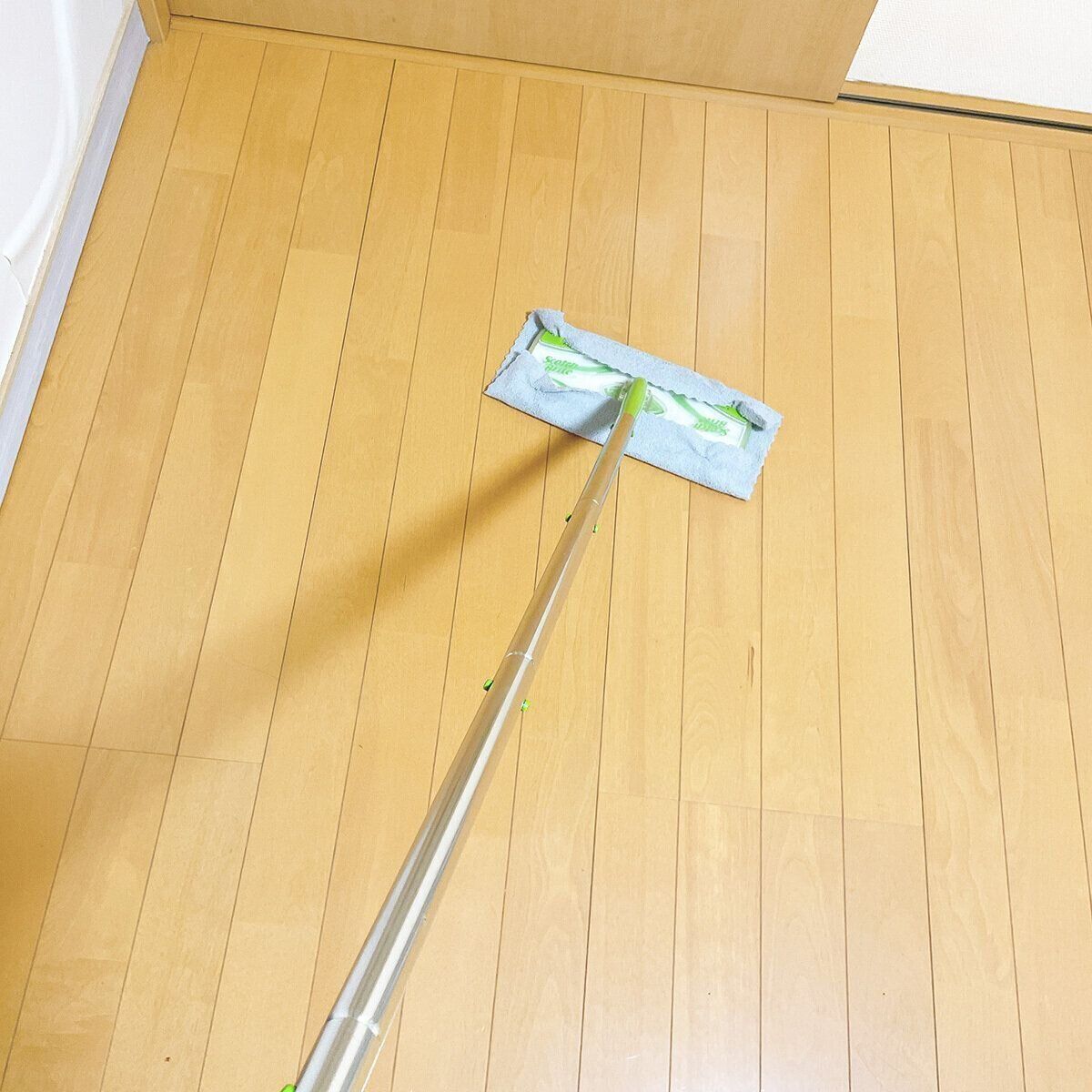 床掃除はワイパーで