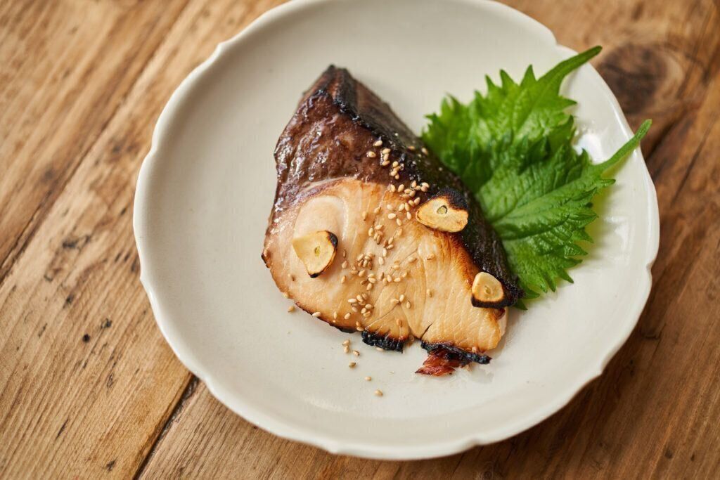 ぶりのにんにく醤油焼き