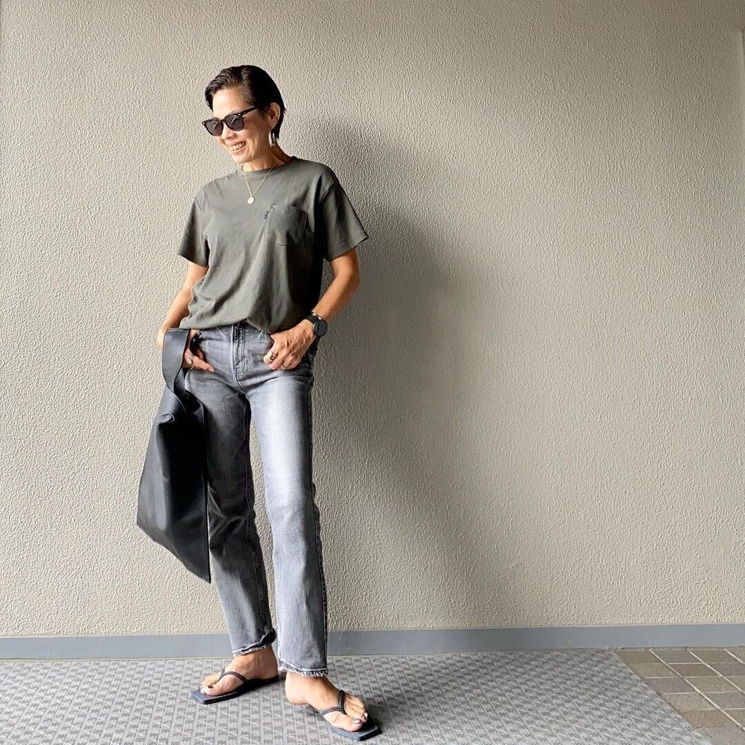 40代女性に似合うふんわりショートヘアスタイル！ハンサムショートで大人の女性らしいクールさを