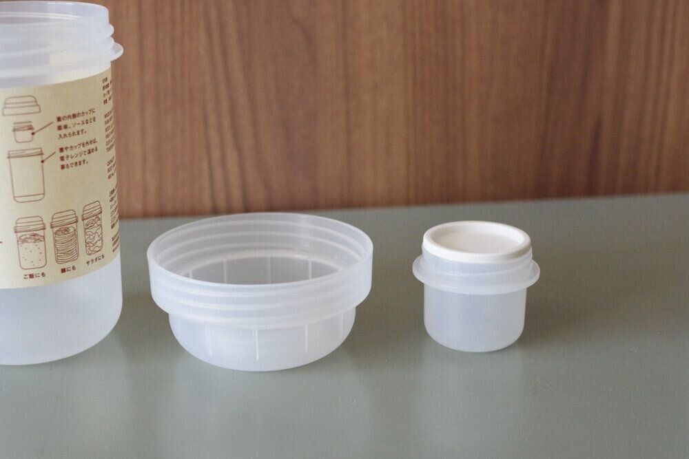 【無印良品】盛付けのストレスなし！サラダや冷やしうどんもOK！「ハイスペック縦型弁当」活用法