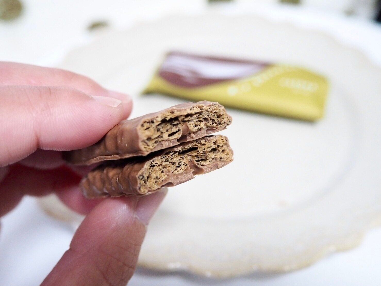 シャトレーゼ「パイショコラ」断面写真