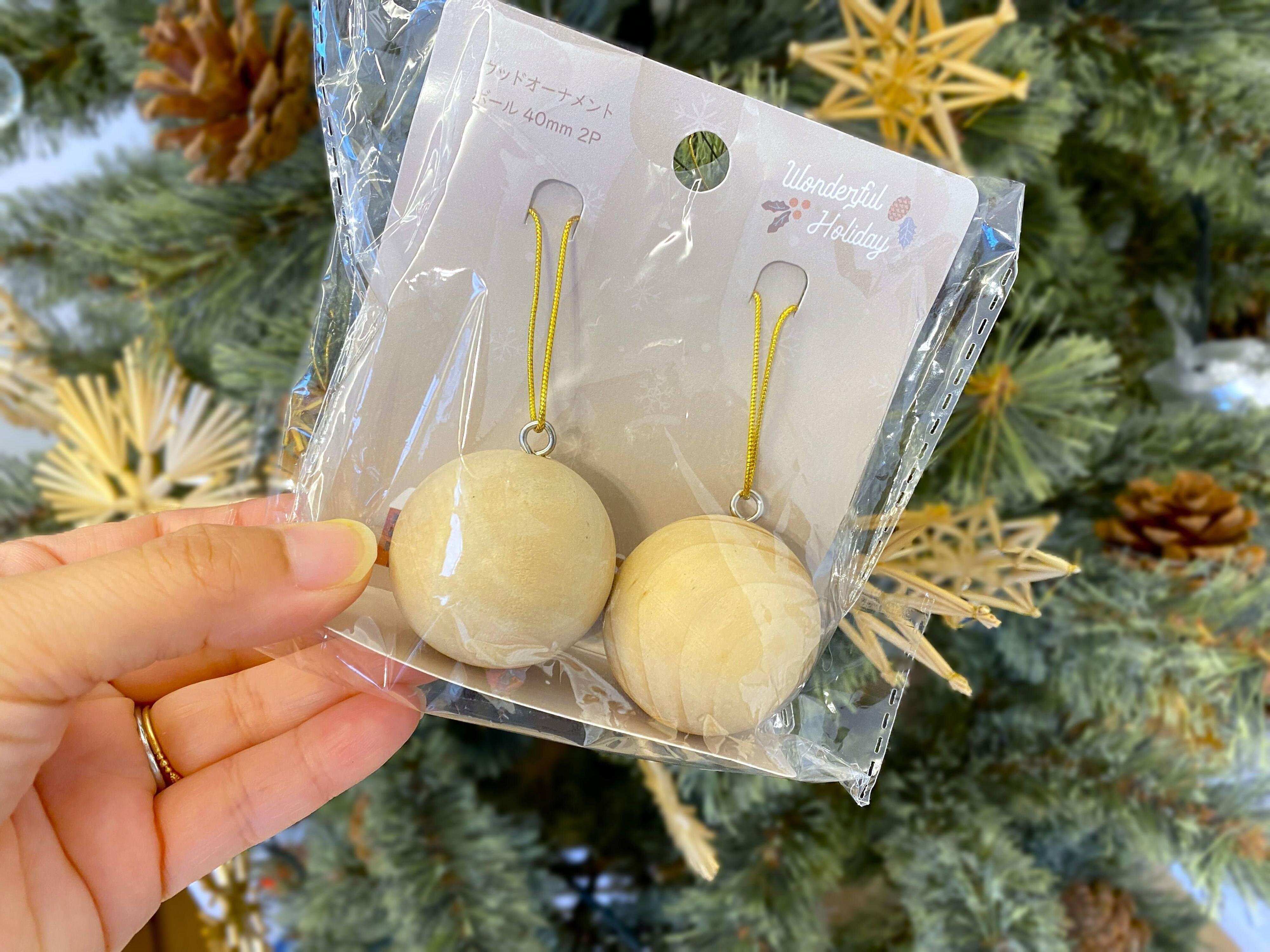 【セリア】ウッドオーナメントボール