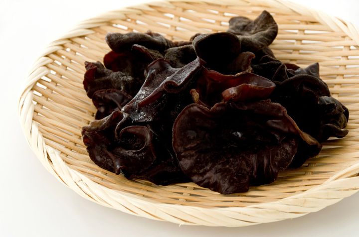 管理栄養士監修 きくらげ の主な栄養素とカロリーと効能まとめ おすすめな調理方法とレシピ3選 サンキュ 管理栄養士監修 きくらげ の主な栄養素とカロリーと効能まとめ おすすめな調理方法とレシピ3選 サンキュ