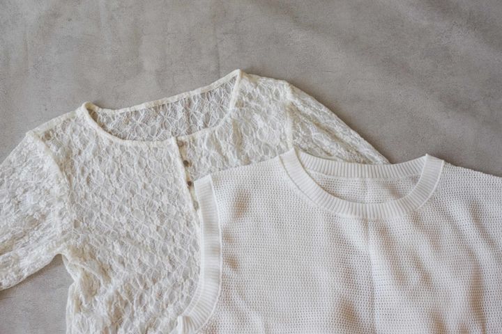 【GU】飛ぶように売れている!長~く着回したい「ベロアブラフィール」おすすめのレイヤード術とは