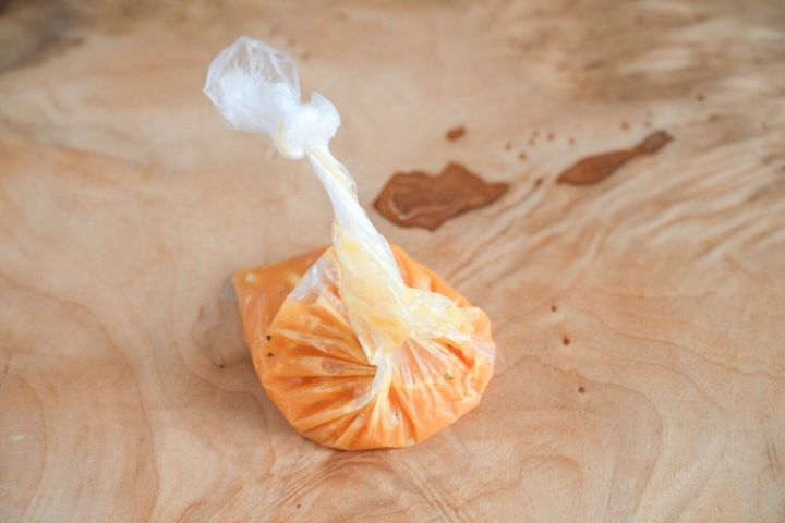 加熱前のオムレツ