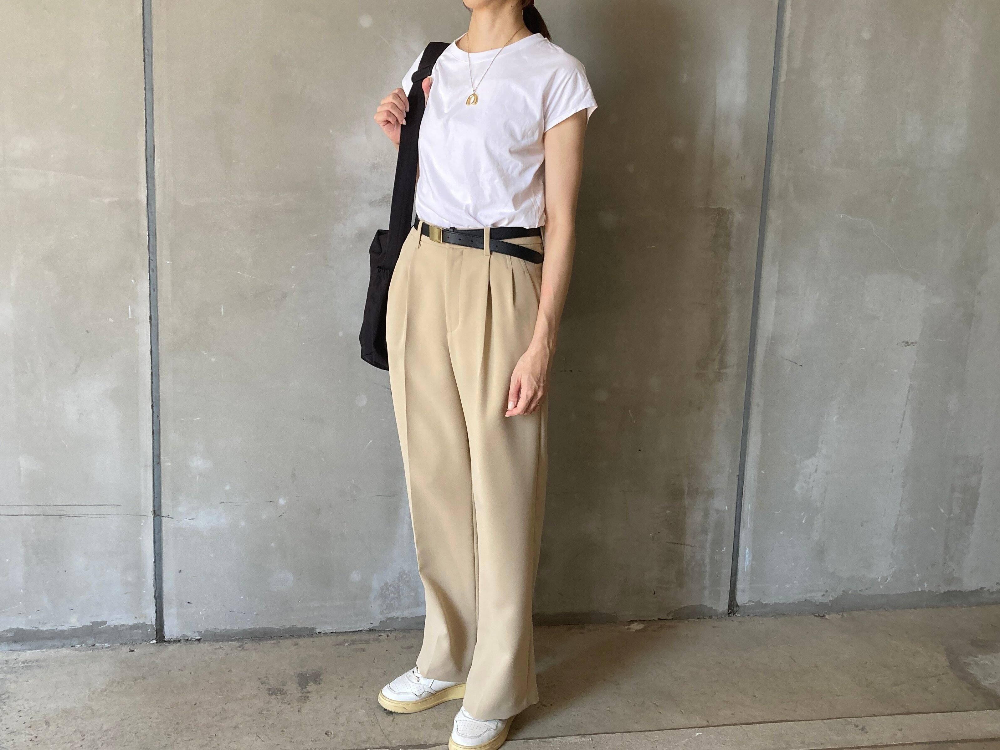 「迷ったら定番カラーを買って！」1枚買えば長く着回せる【ユニクロ＆ＧＵ】の白＆黒アイテム