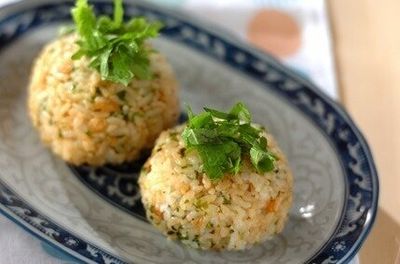 まるで天むす!天かすと青のりのおにぎり