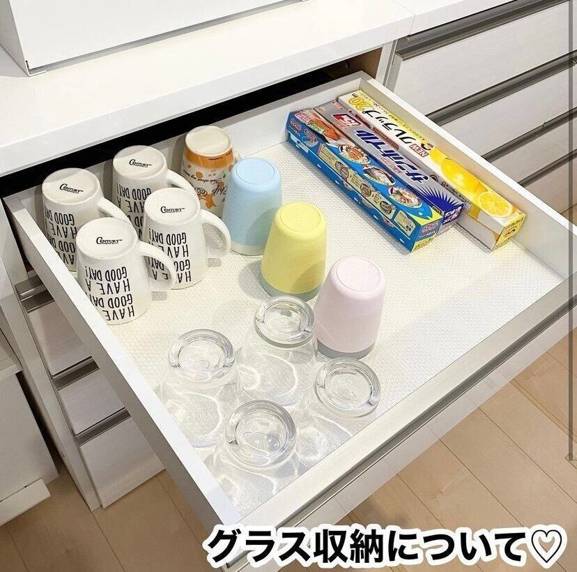 食器棚の収納術 ステキなお宅の食器棚を拝見 みんなはどんな風に食器を収納しているの サンキュ