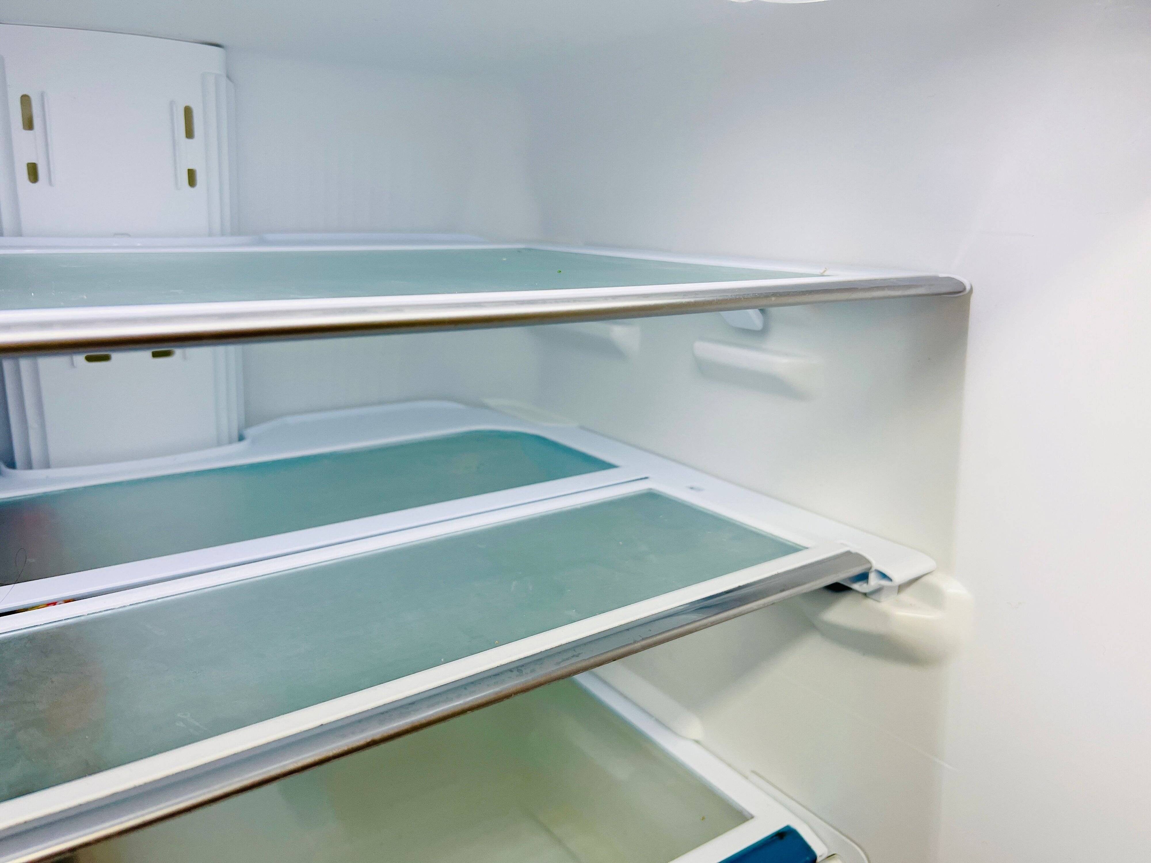 冷蔵庫内の食品